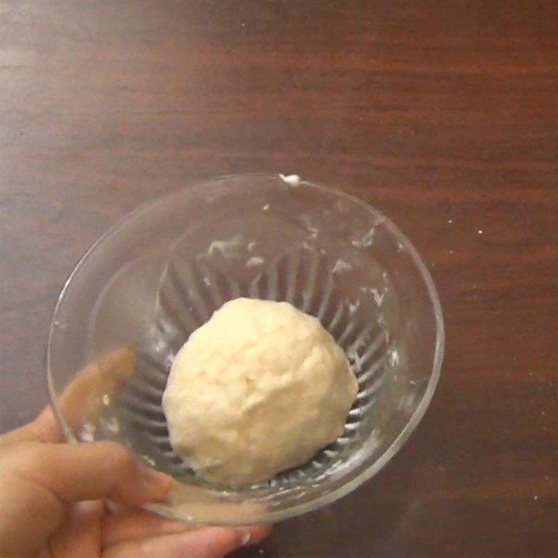 Bước 1 Trộn bột nước Bánh trung thu ngàn lớp nhân đậu xanh